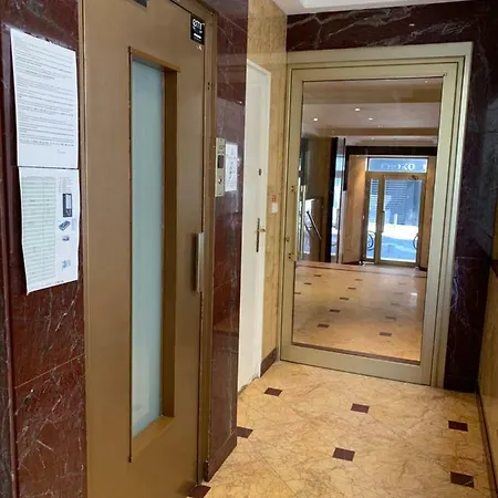 Appartement Beau à 50m De La *
